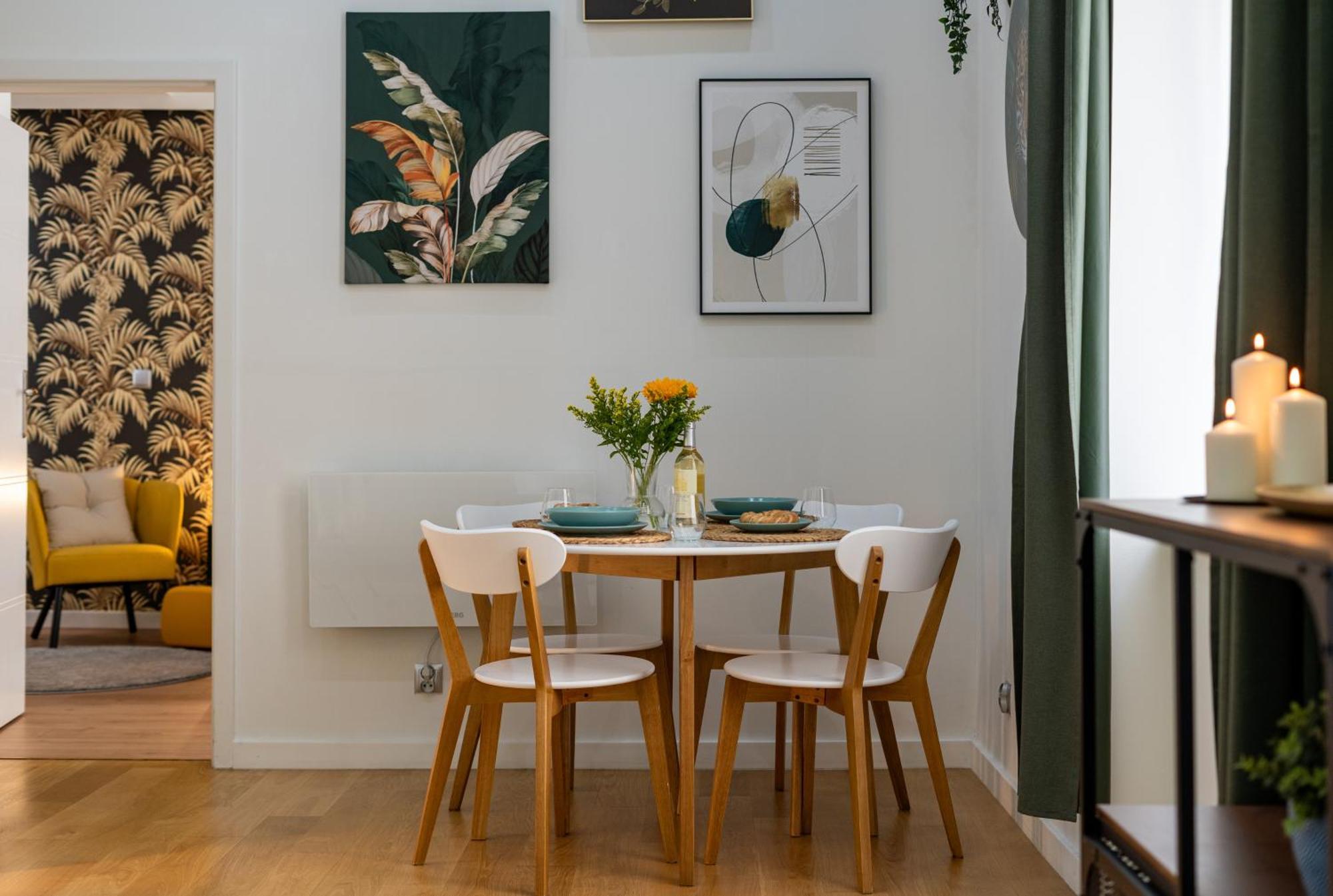 Deluxe Apartment